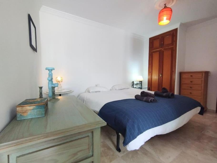 Beautiful 2 Bedroom In Calle Carabeo, เนร์คา ภายนอก รูปภาพ