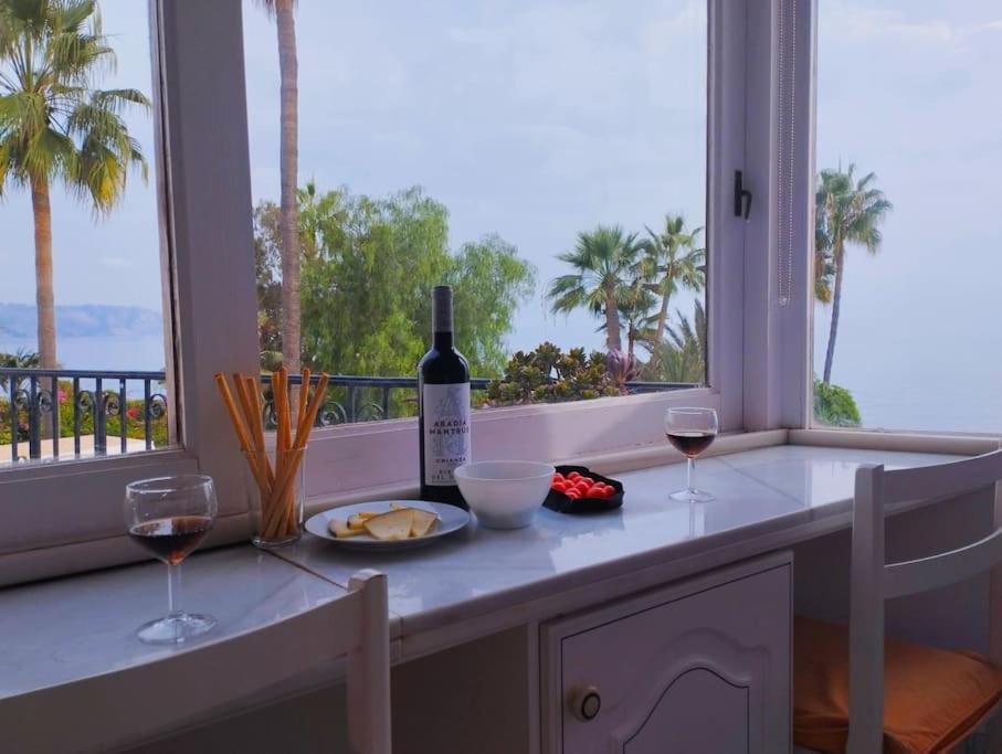 Beautiful 2 Bedroom In Calle Carabeo, เนร์คา ภายนอก รูปภาพ